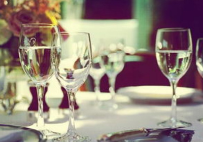 喝白酒，高度酒和低度酒哪個好？